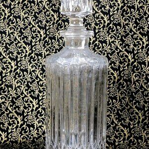 Round Cut Crystal Decanter with Vertical Cuts # 25782